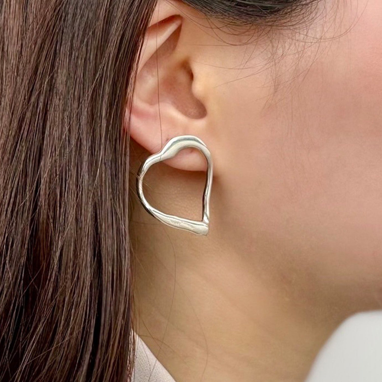 SAORIさんご着用】シルバーハートピアス｜ピアス｜ノジェス 公式