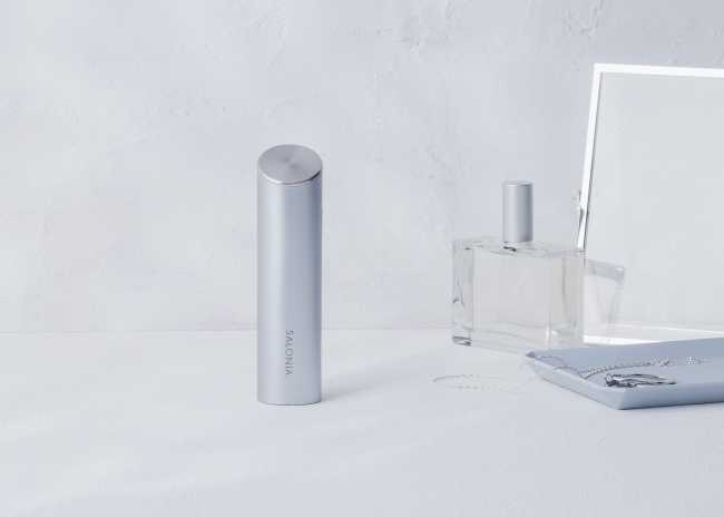 美顔器デビューにぴったり！たった3分で潤い177％にUP* SALONIAから初