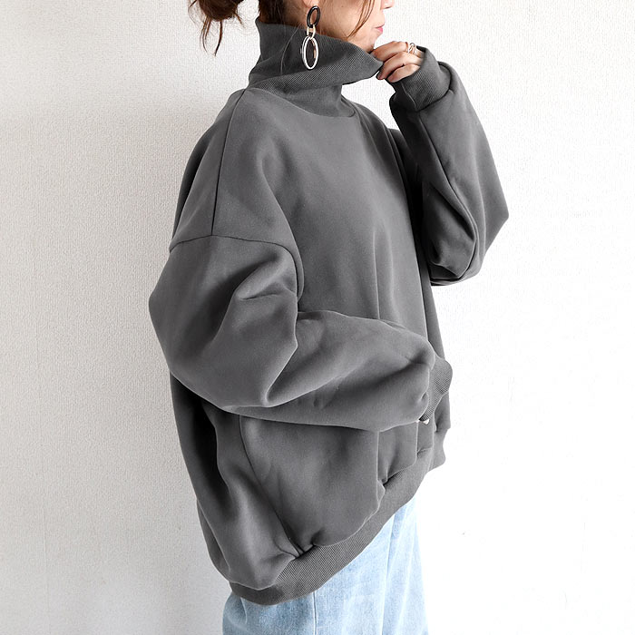 uricca（ウリッカ） 1971円 クーポンで☆ スウェット トレーナー