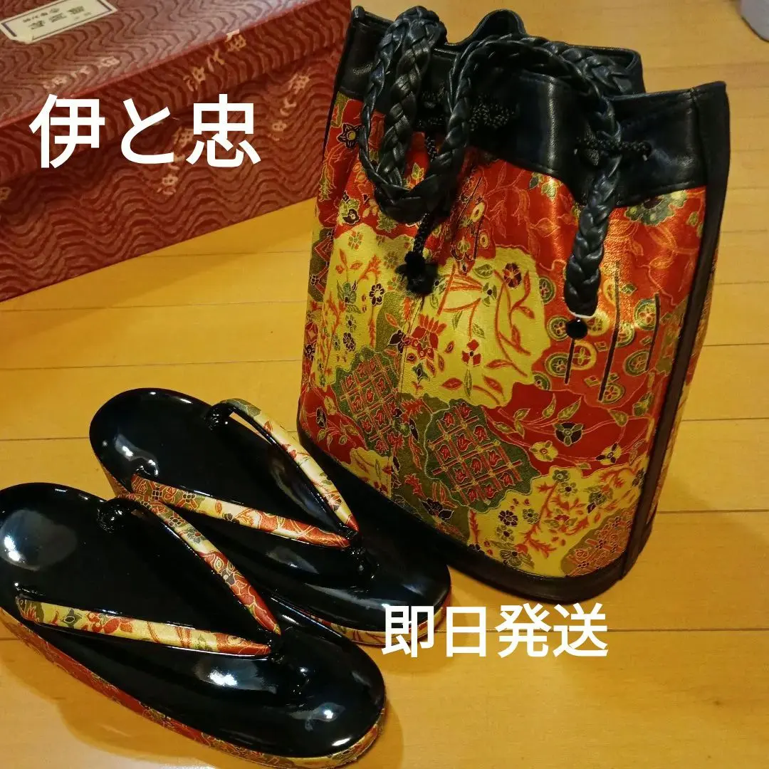 2026年最新】伊と忠 草履バッグの人気アイテム - メルカリ