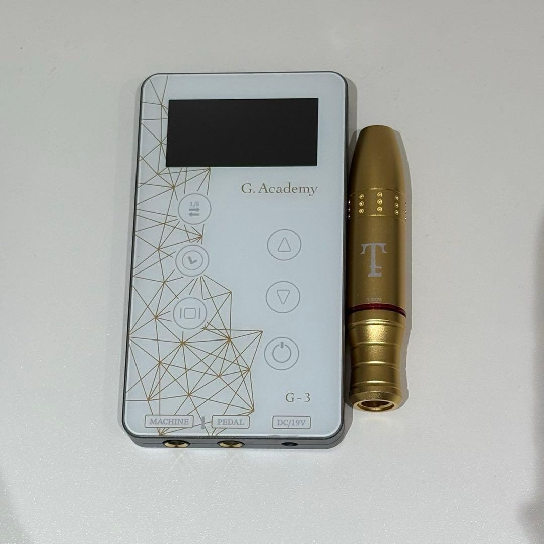 アートメイクマシン　ホワイト　T‘s key Amazon.com: mintcaps 135Keys White Crystal Jelly Translucent MDA