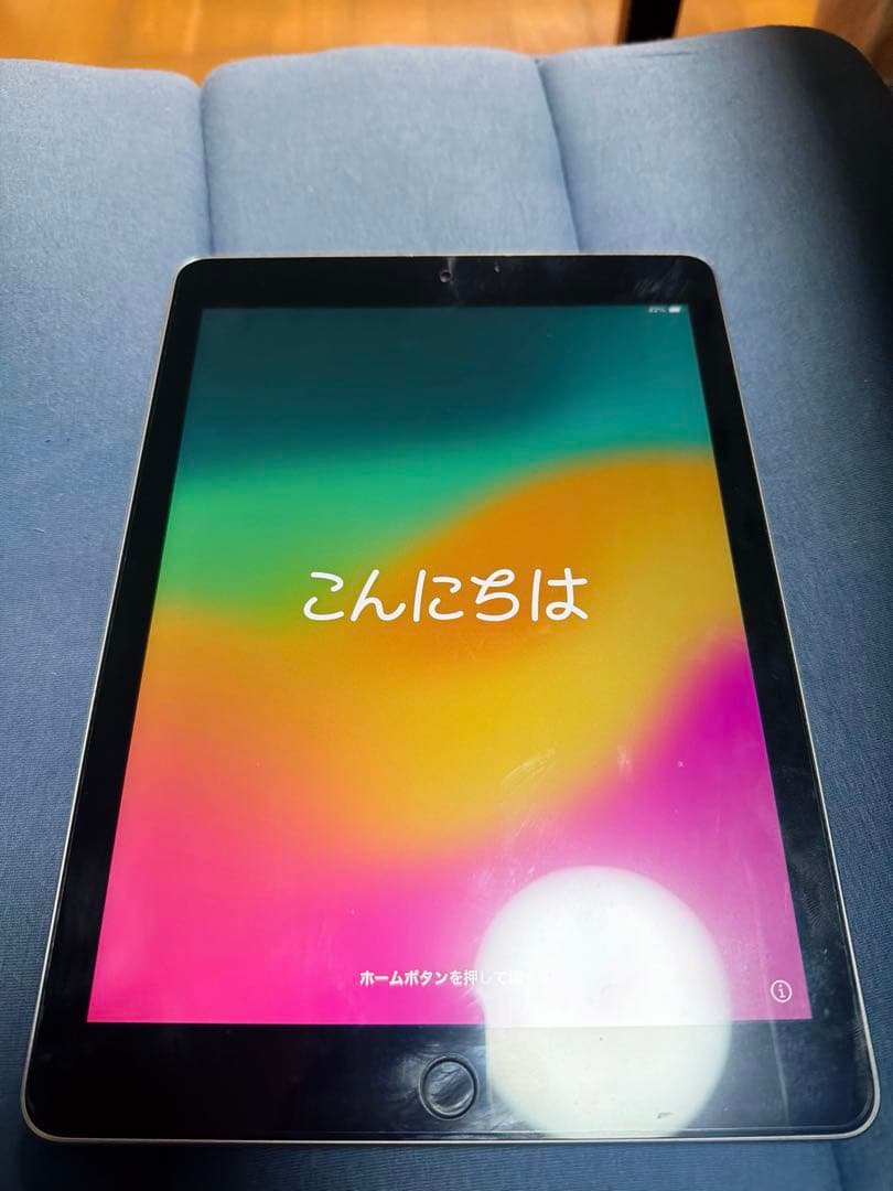【美品】Apple iPad (第6世代) 32GB シルバー Amazon.co.jp: 【整備済み品】 Apple iPad (第6世代) Wi-Fi +