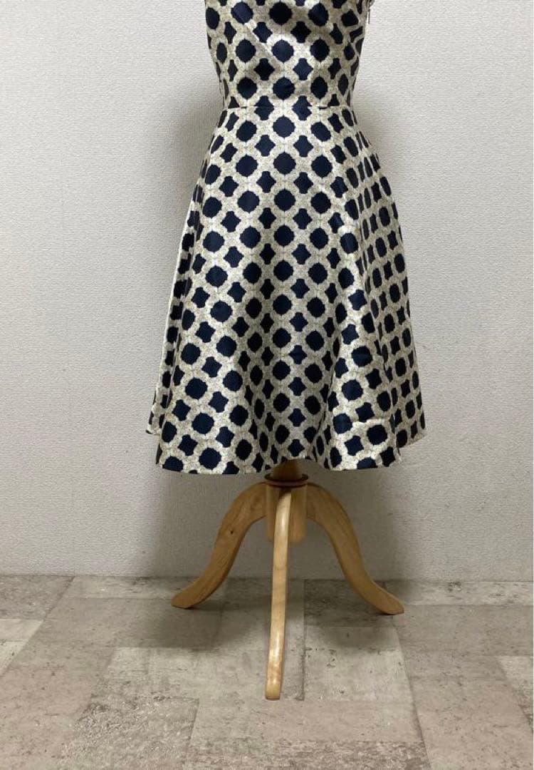 新品未使用 テッドベイカー TEDBAKER リボン付柄フィット＆フレアー