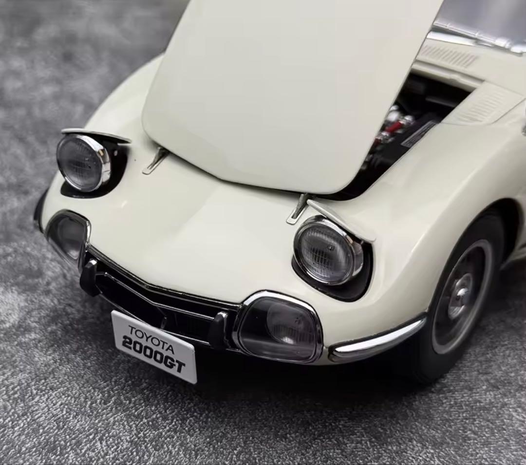 オートアート 1/18ダイカストトヨタ 2000GT ￼ミニカー - メルカリ