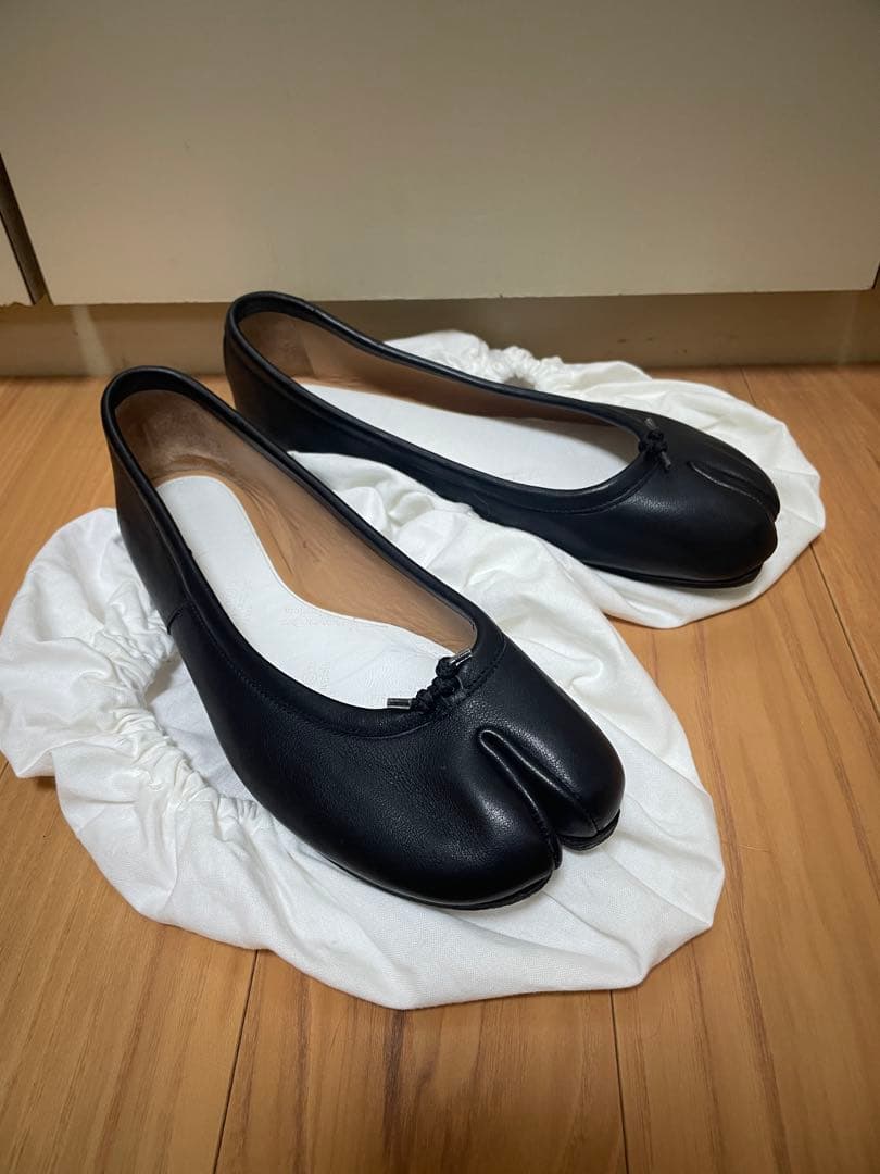 Maison Margiela　マルジェラ タビバレエ パンプス　35 Maison Margiela（メゾンマルジェラ） パンプス TABI タビ 大きい