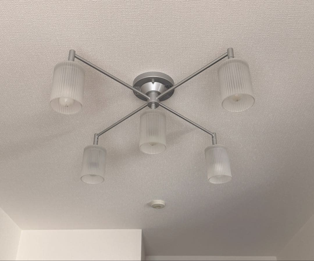 Yamagiwa シャンデリア　5灯 FIORE クリア Φ630mm - YAMAGIWA OnlineStore