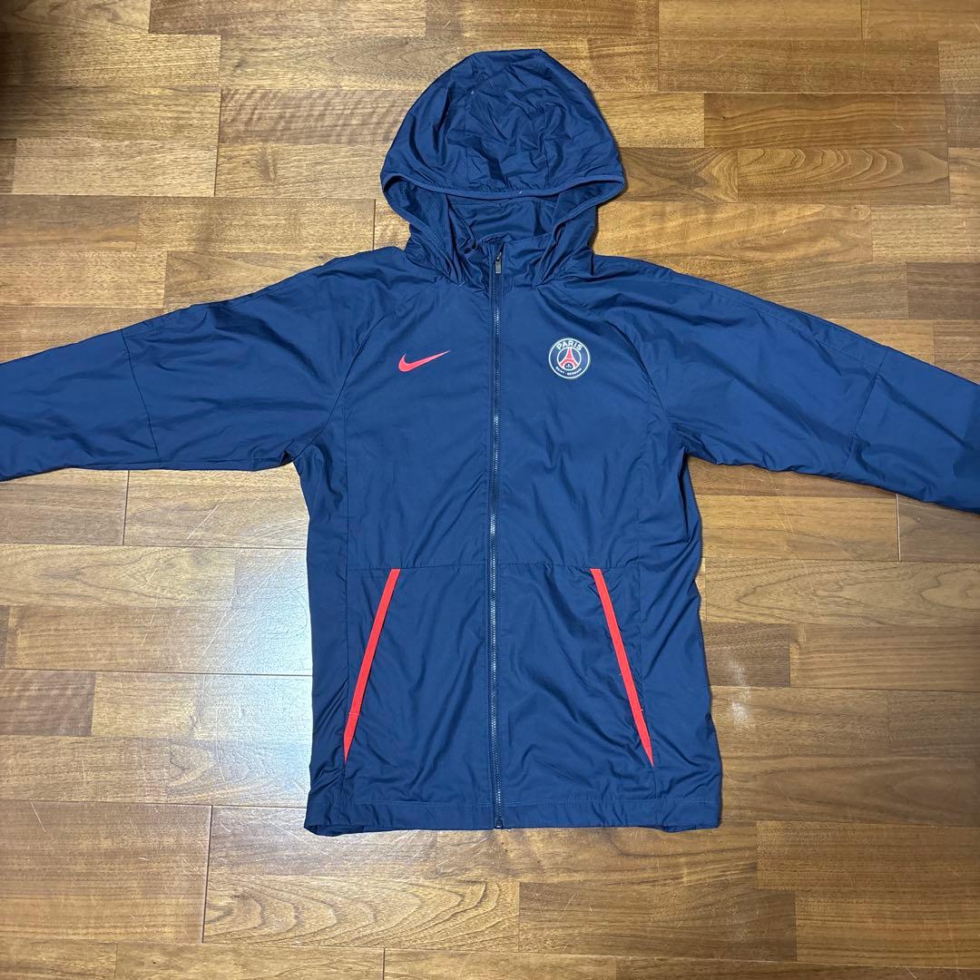 PSG パリ・サンジェルマン ×ナイキ ナイロンジャケット ウィンド
