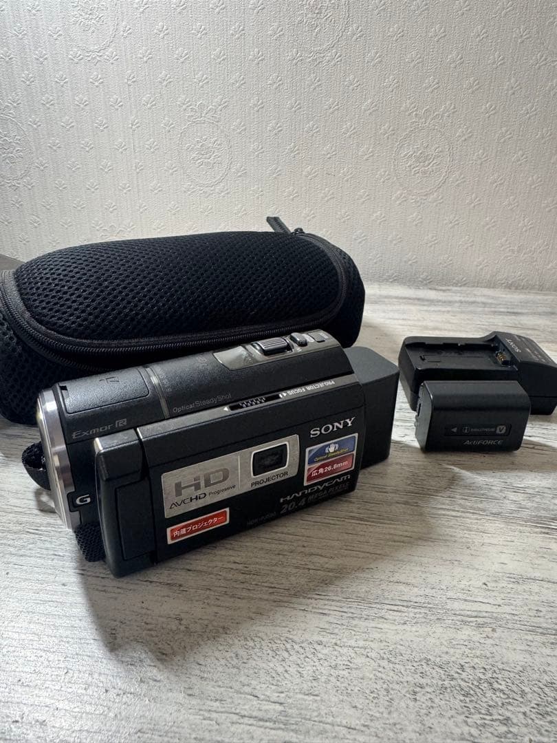 SONYビデオカメラ　HDR-PJ590 広角26.8mm 内蔵プロジェクター ソニー HDR-PJ590V | ビデオカメラ
