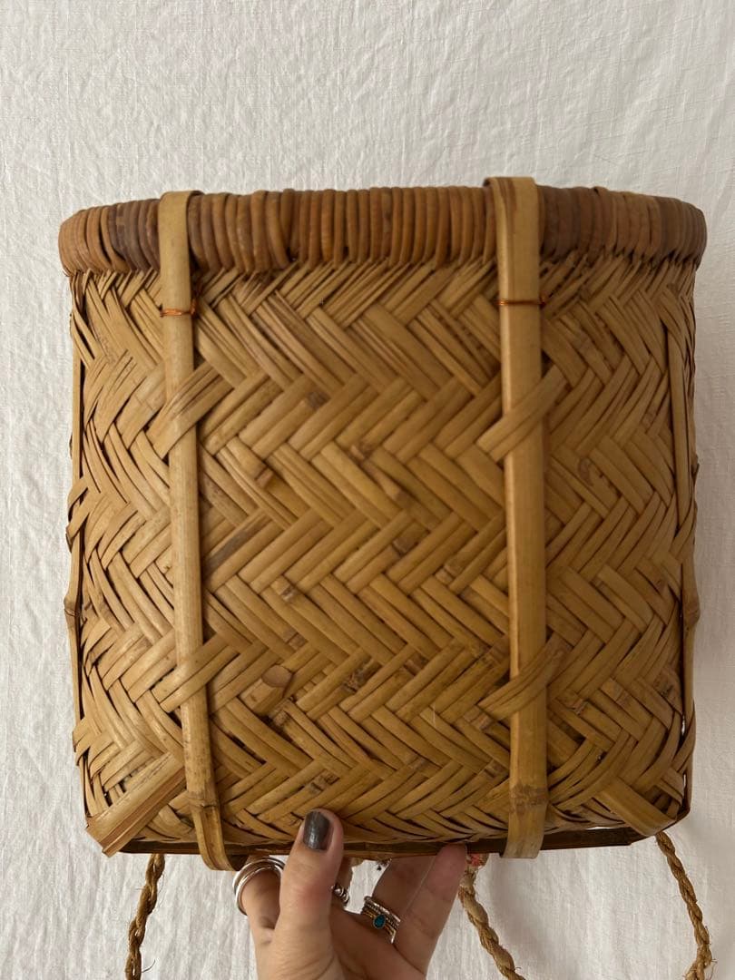 背負竹かご　竹籠 昭和アンティーク籠　しょいかご バッグ 古道具　古民具　レトロ 背負竹かご 竹籠 昭和アンティーク籠 しょいかご バッグ 古道具 古民具