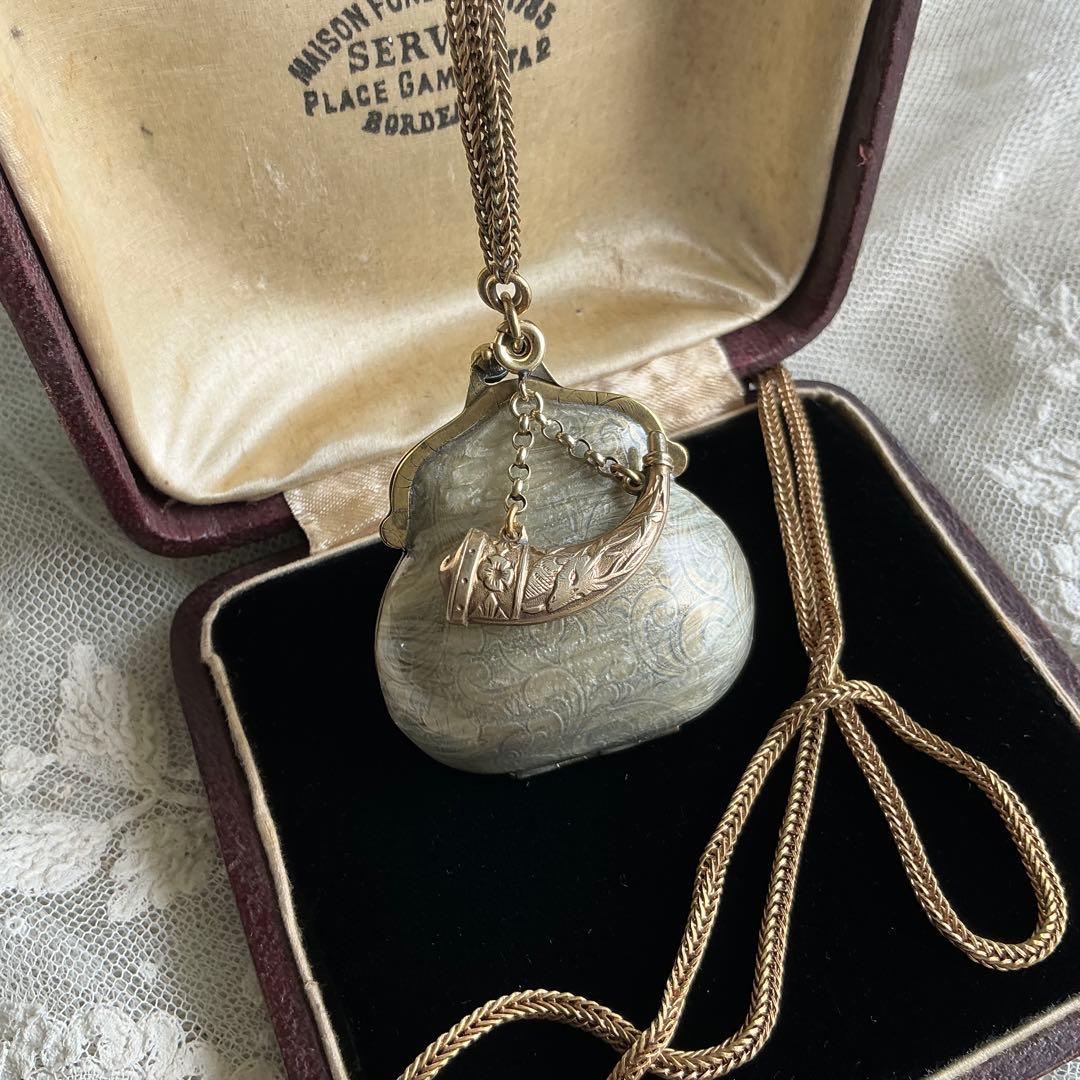 ♡レア♡　フランスアンティーク　ペンダント　ミニチュア　小さなパース　ピルケース フランス アンティークピルケース 小物入れ デコラティブデザイン