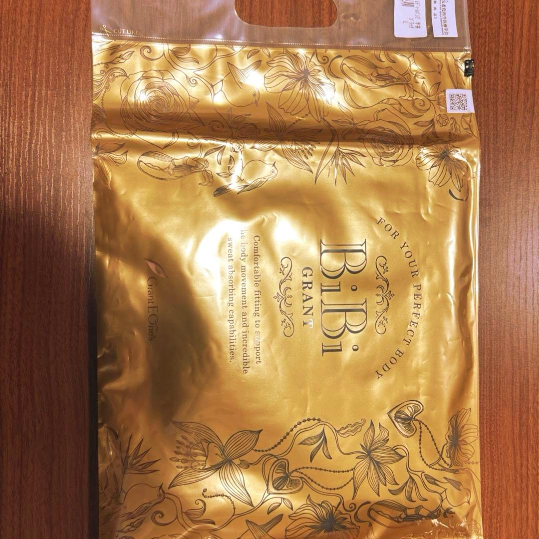 ビビ　レディースパンプ半袖　ブラックL BiBi Grant Ladies | グラント・イーワンズ LALA GRANT ｜lala makes happy