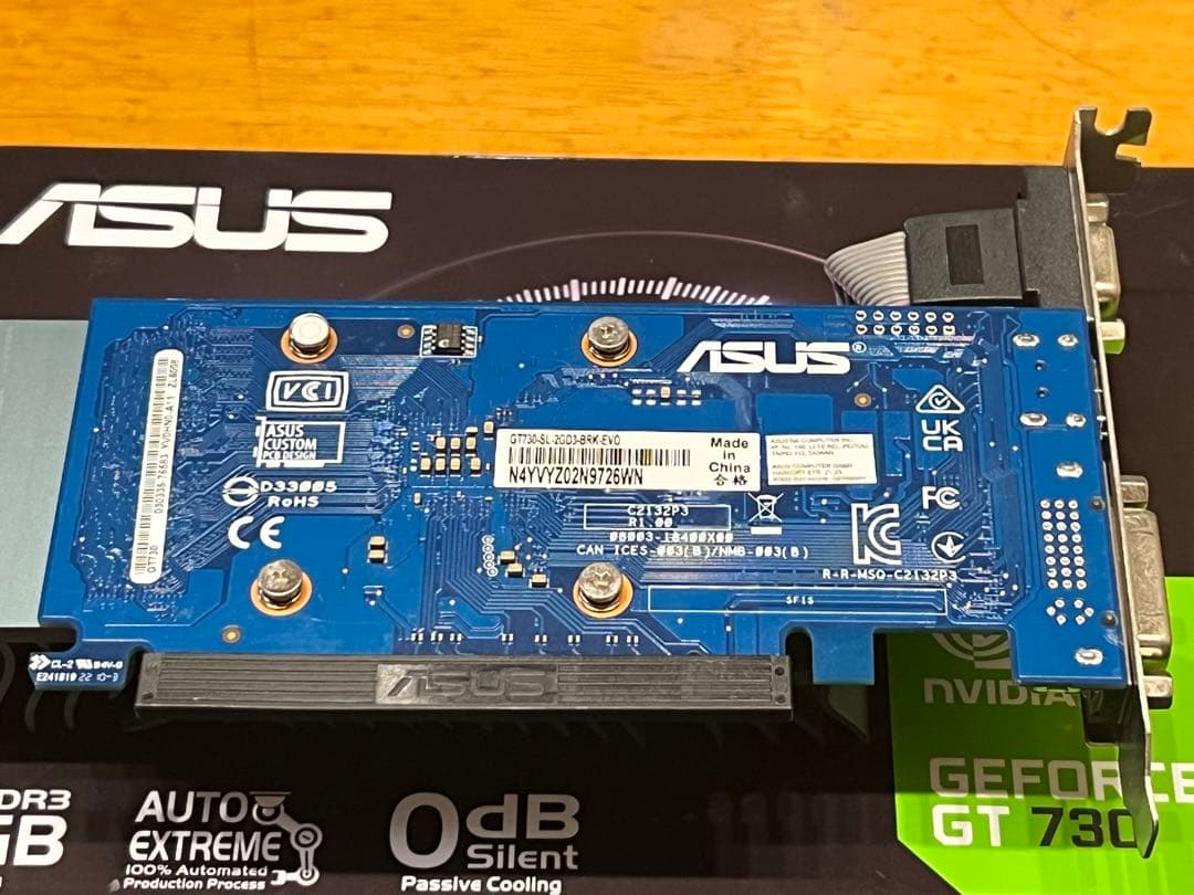 ASUS GEFORCE GT 730 2GB DDR3 グラフィックボード - メルカリ