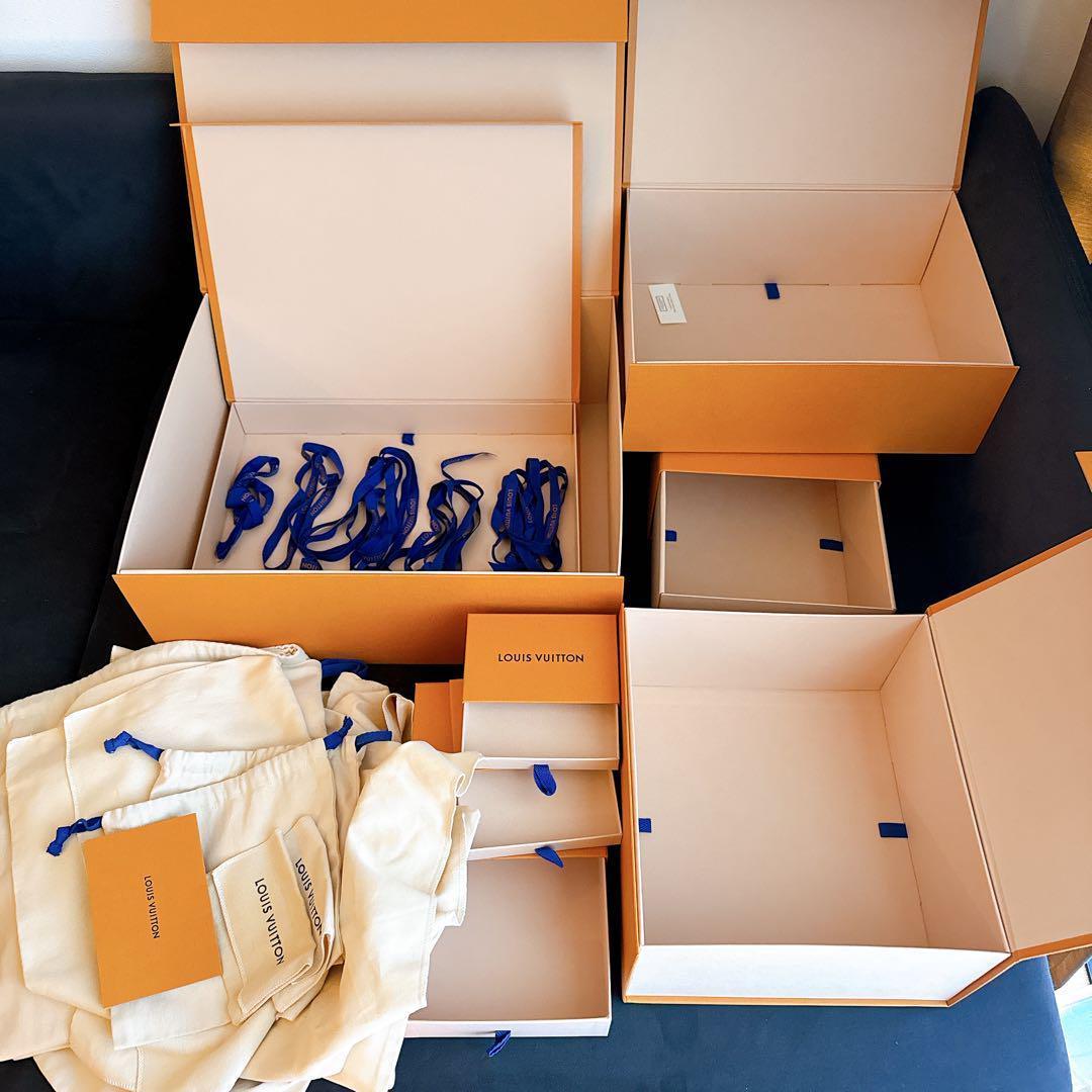 ルイ・ヴィトン　空箱８個　保存袋12個　リボン5点　合計25点セット① まとめ売 新入荷】LV空き箱セット売りしてます！ – 池袋の質屋クラタセブン 公式BLOG