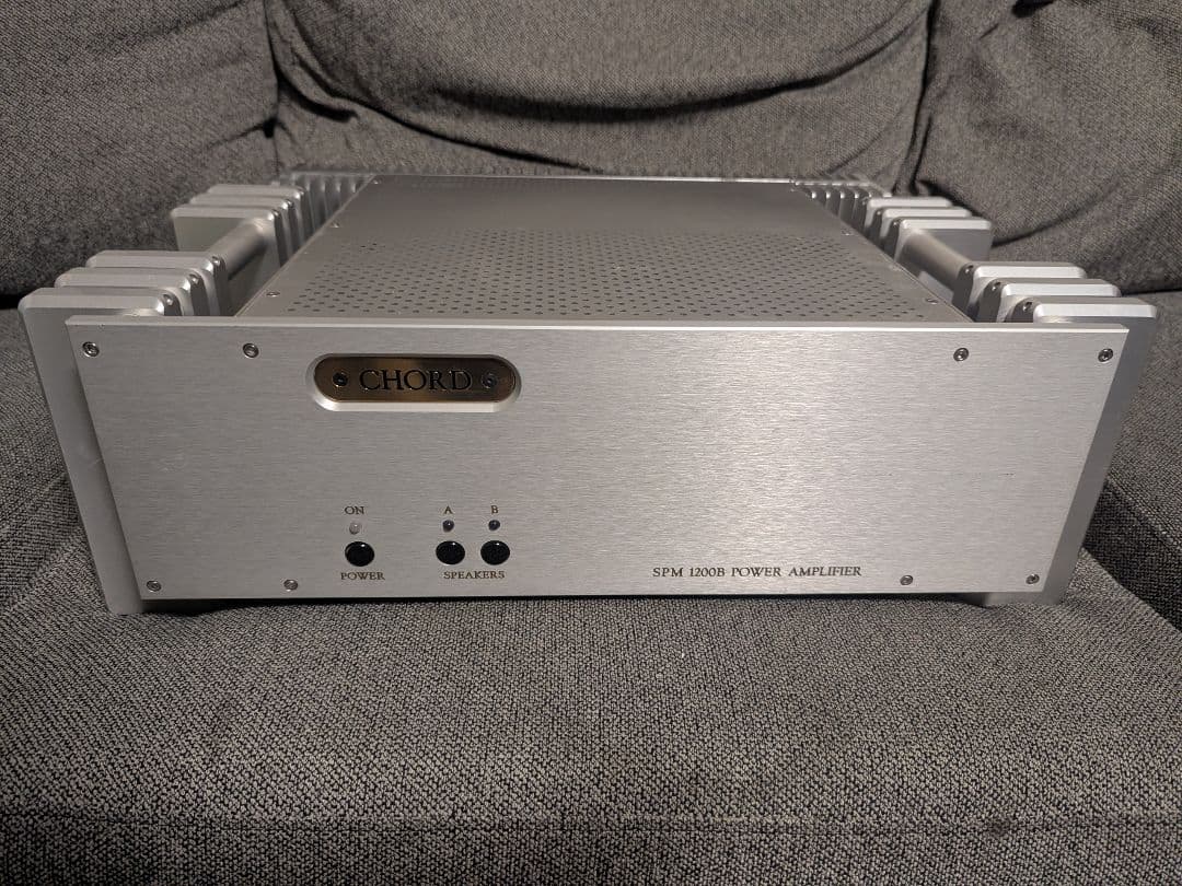 CHORD SPM1200B ステレオ パワーアンプ 2.jpg