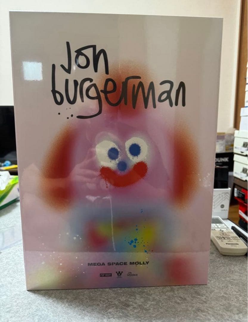 ぬいぐるみ Jon Burgerman MEGA SPACE MOLLY 400% Amazon.com: POP MART MEGA Space Molly 400% Jon Burgerman