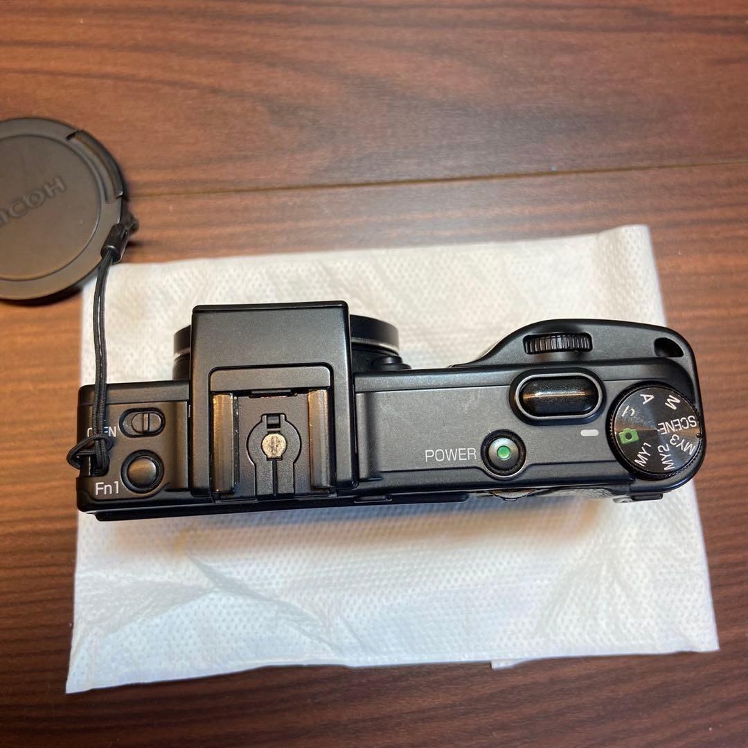 RICOH GX200 デジカメ 4944 - メルカリ