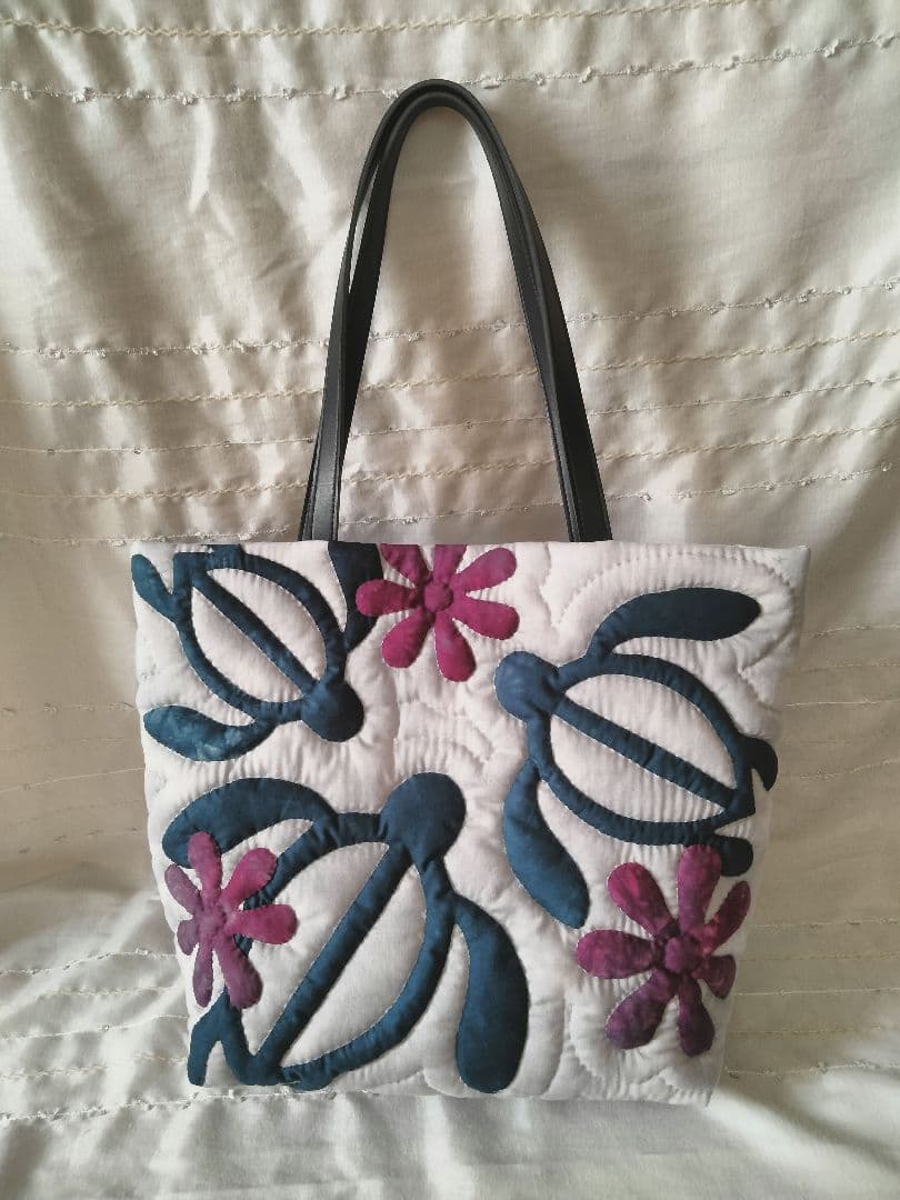 ☆263.ハワイアンキルト・バッグ・ホヌ＆ティアレ ティアレのバッグ＊ハワイアンキルト 茶 トートバッグ shellginger