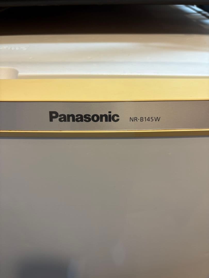 【送料込み】Panasonic NR-B145W 冷蔵庫 6ヶ月保証付 冷蔵庫 138L パナソニック NR-B145W-S 2012年～2013年製