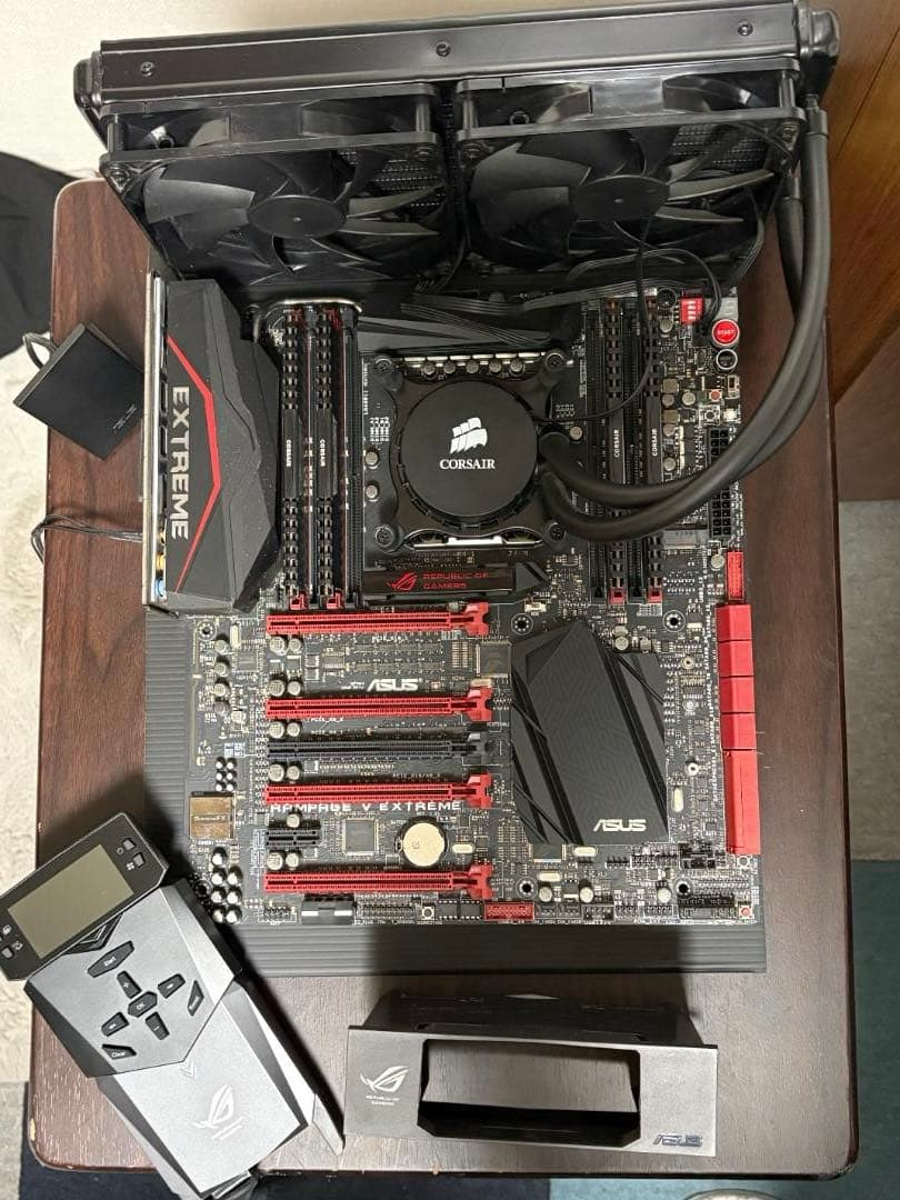 ROG RAMPAGE V EXTREME i7-5820K メモリ16GB ASUS X99 ROG Rampage V Extreme Motherboard Unveiled - E-ATX Form