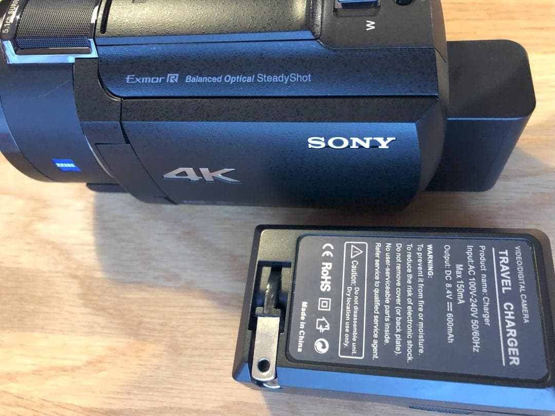 【美品】SONY FDR-AX45 4K ビデオカメラ Amazon | SONY(ソニー) 4K ビデオカメラ Handycam FDR-AX45(2018年