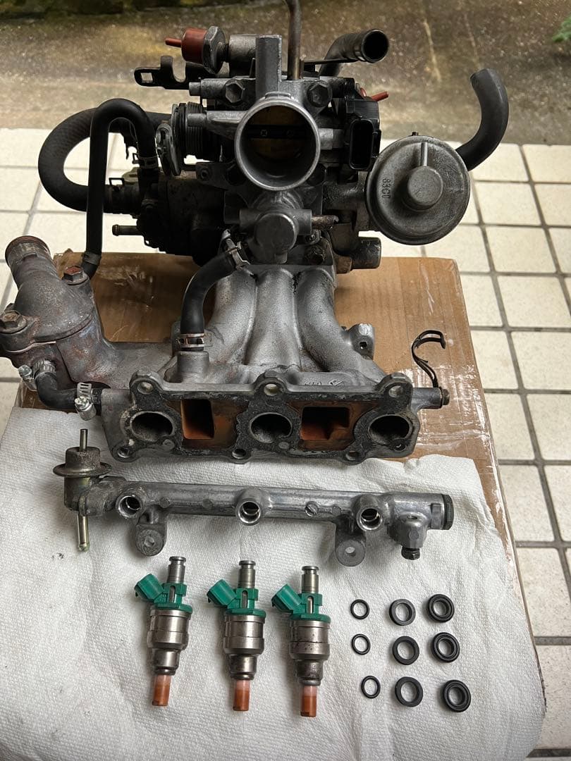 スズキジムニーJA11 AT 4型 スロットル&インマニ&インジェクター