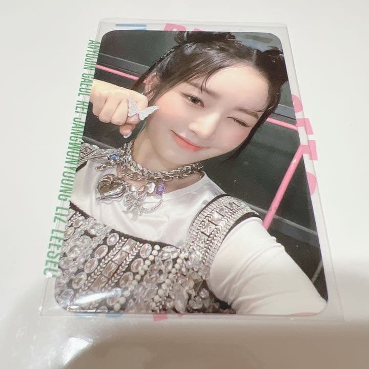 IVE レイ LOVEDIVE namil 中華 ヨントン トレカ IVE リズ i am 公式 トレカ namil 中国 ヨントン 特典の通販 by ちえ