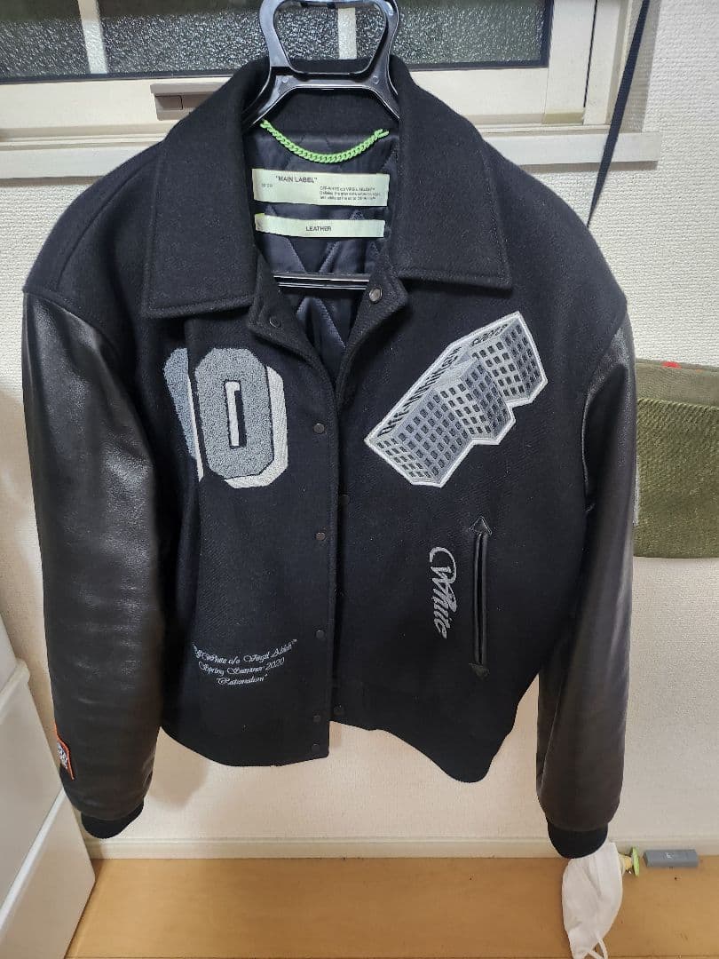 ぺ*し様 OFF-WHITE スタジャン ゴールデンレシオ off white（オフホワイト） OFF-WHITE レザー ウール メルトン