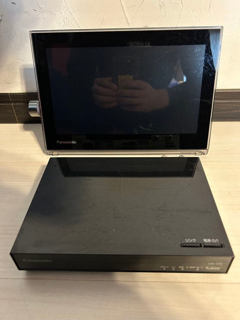 Panasonic ポータブルTV 10インチ防水UN-10T5 Amazon | パナソニック 10V型 液晶 テレビ プライベート・ビエラ UN
