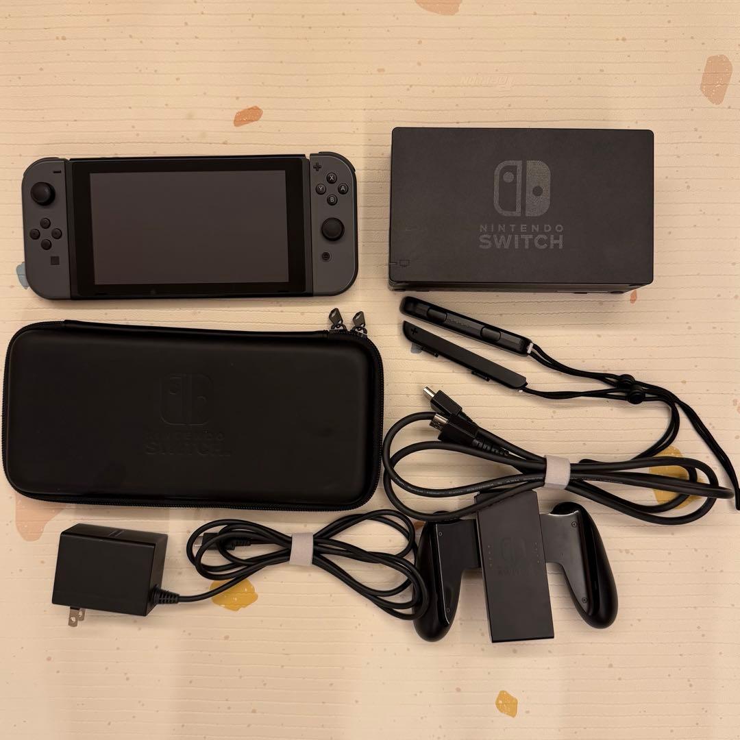 Nintendo Switch 1 付属品完備 Nintendo Switch 本体 / 付属品完備 / 未対策機 Ver 9 0 1 XAJ10005