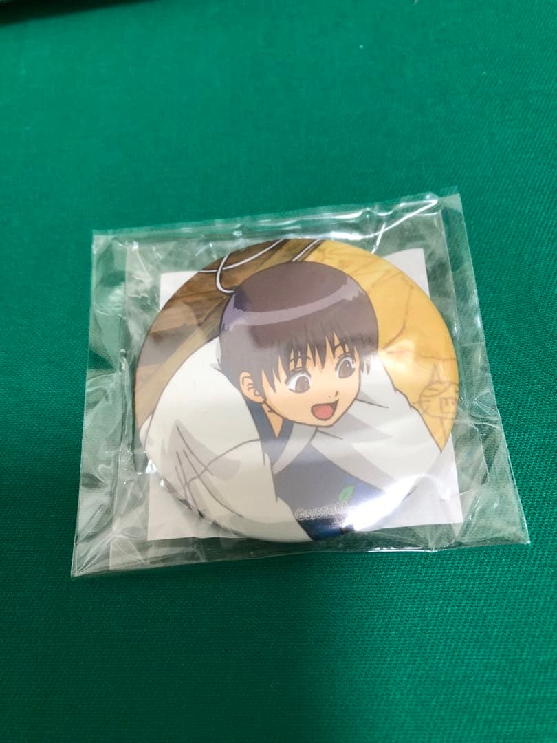 銀魂 志村新八 缶バッジ 幼少 J-WORLD 景品 銀魂 缶バッジ「志村 新八」スーツVer.：【公式】ブロッコリーグッズの