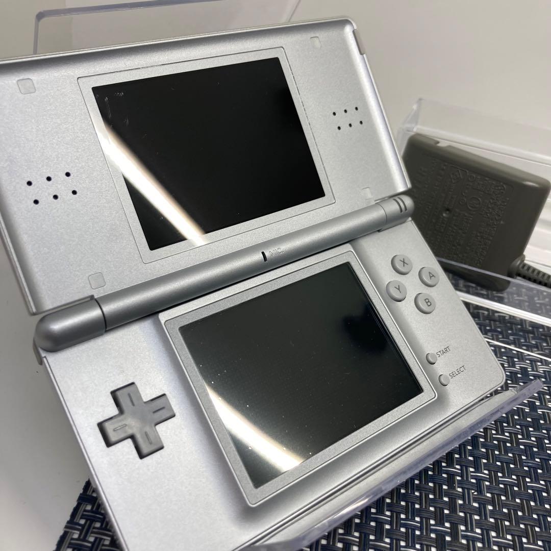 動作確認済】ニンテンドーDS Lite 本体 グロスシルバー 銀色 c - メルカリ