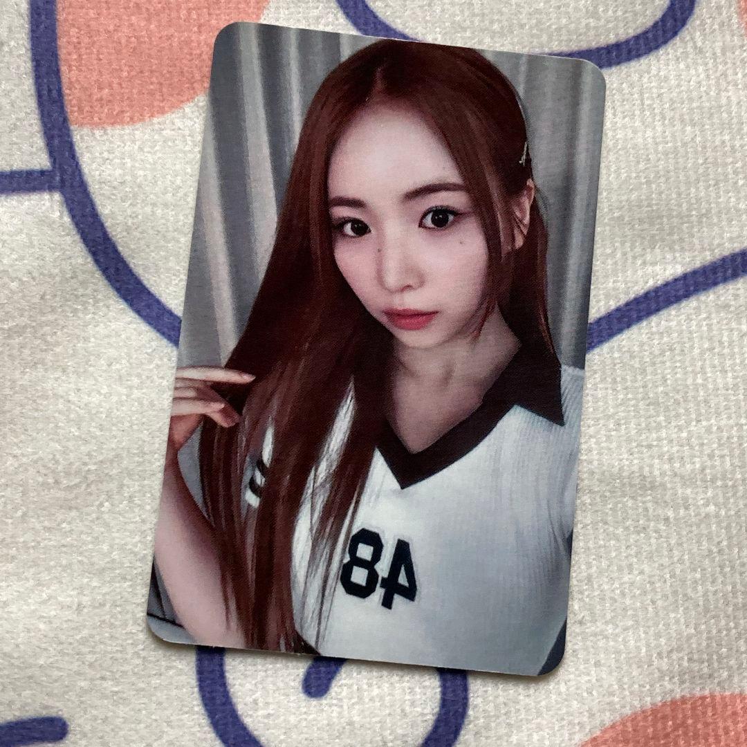 韓国 NiziU マヤ オール出席 HEARTRIS 限定 トレカ F102809140