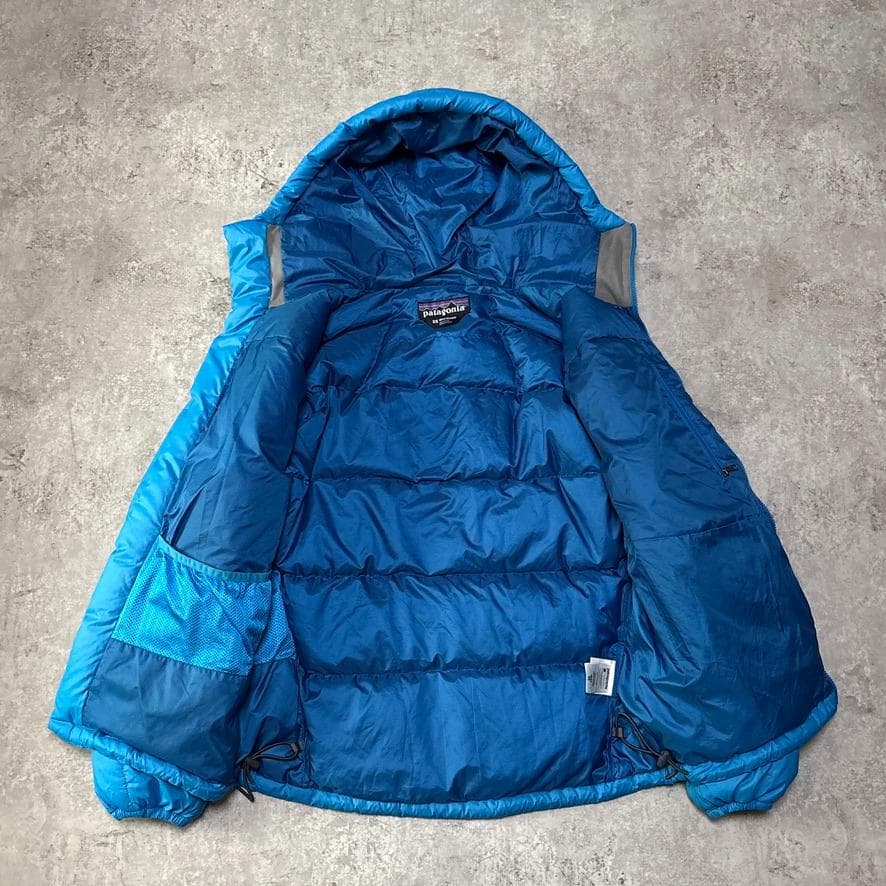 希少 パタゴニア フィッツロイダウンフーディ ダウンジャケット XS