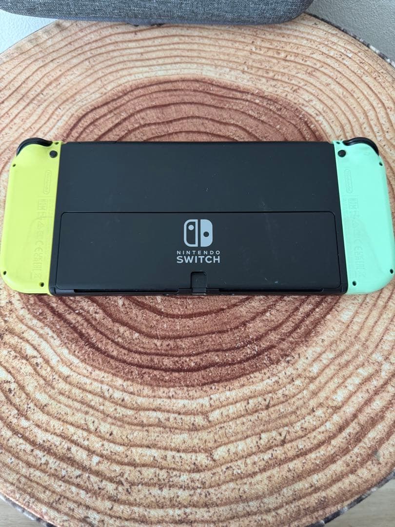 任天堂スイッチ Switch本体有機EL GRN/YEL箱無し - メルカリ