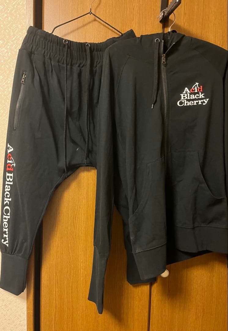 レディース Acid BIack Cherry スウェットセット 2026年最新】Acid black cherry パーカー セットの人気アイテム - メルカリ