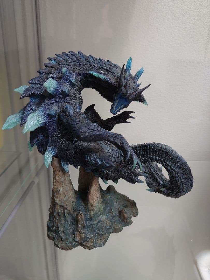 ラギアクルス希少種 クリエイターズモデル フィギュア - メルカリ