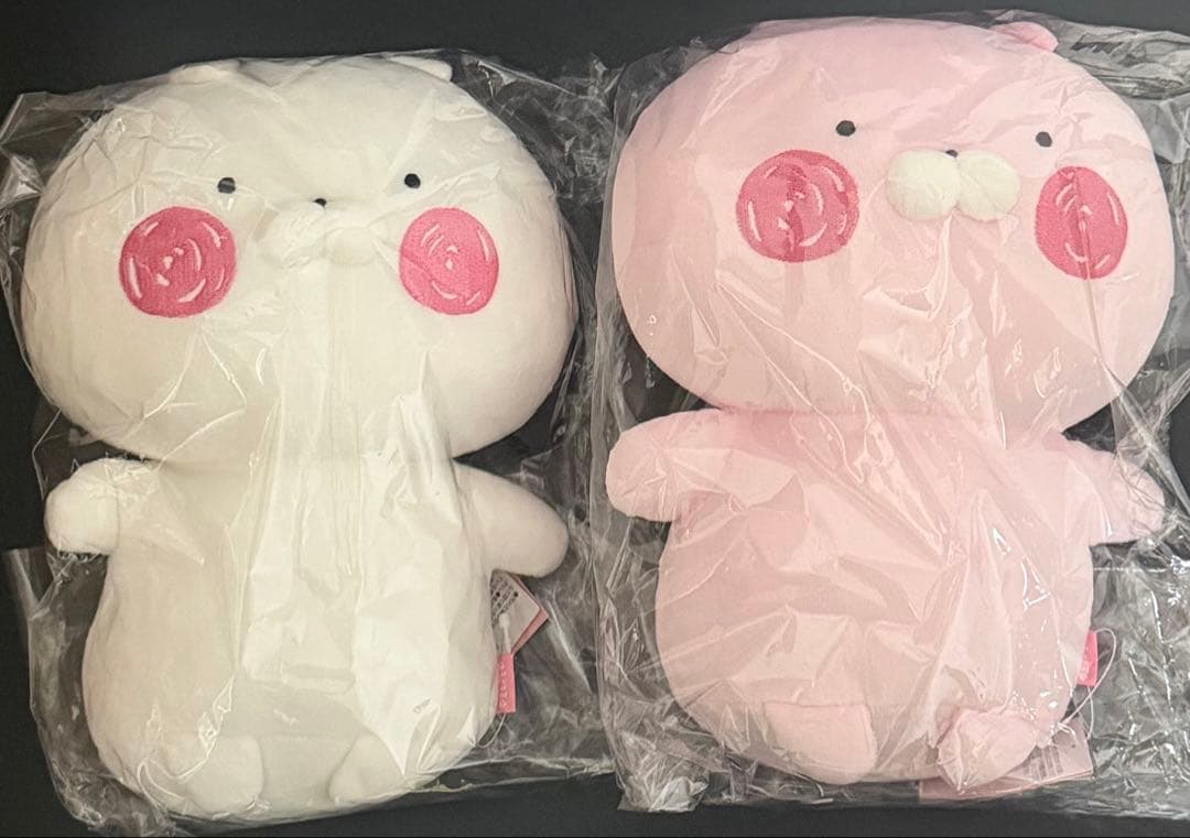 うさまる 赤ほっぺ ぬいぐるみM 2体 - メルカリ