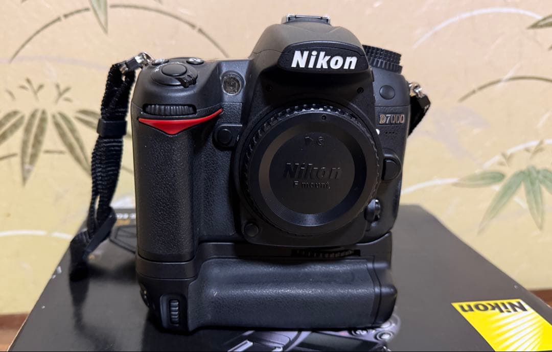 Nikon D7000 18-105VRレンズキット Amazon | Nikon デジタル一眼レフカメラ D7000 18-105VR キット