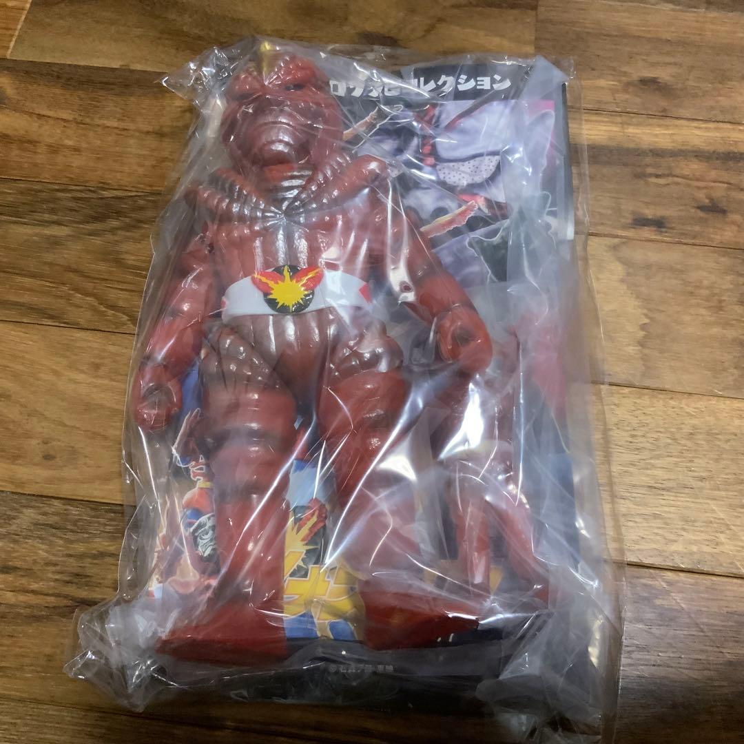 メディコムトイ 東映レトロソフビ サナギマン ミニソフビ付き イナズマン メディコム・トイ 東映レトロソフビコレクション イナズマン