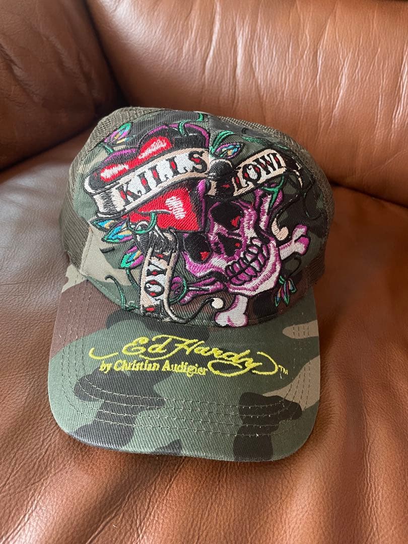 ぶ*ぱ様 Ed Hardy スカル刺繍 キャップ　即完売レア Ed Hardy スカル ハート刺繍キャップ - メルカリ