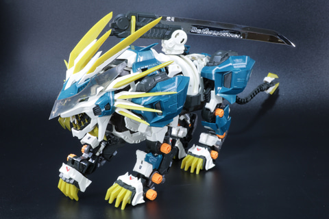 レビュー】「ゾイド AZ-03 ムラサメライガー」レビュー ムラサメ