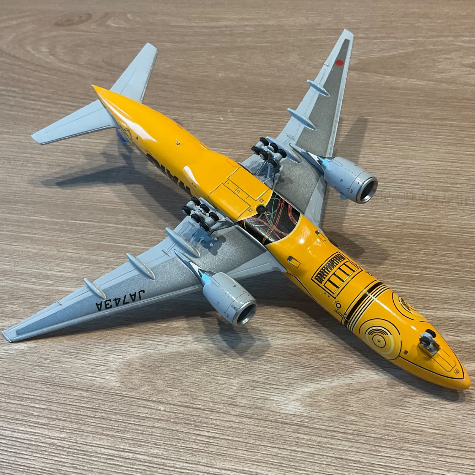 ANA B777-200 1/400 JA743A 