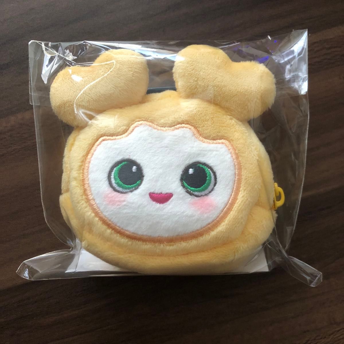 twice popup イヤホンポーチ ナヨン ナブリー TWICE ナヨン ナブリー