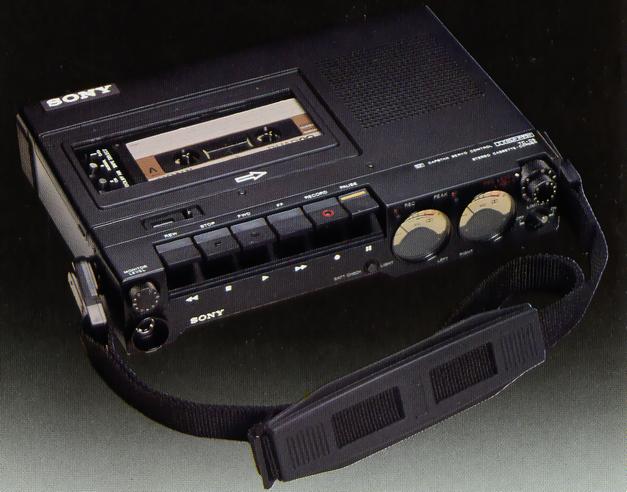 ポータブルプレーヤー SONY TC-D5 PRO ポータブルプレーヤー SONY TC