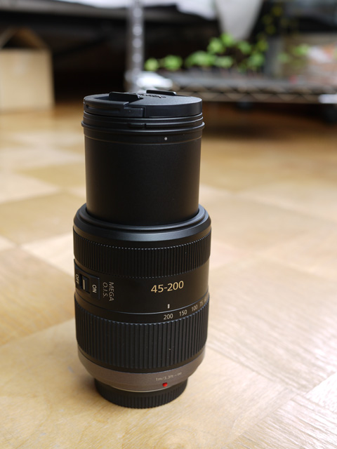 マイクロフォーサーズ対応望遠レンズ LUMIX G VARIO 45-200mm/F4.5-5.6
