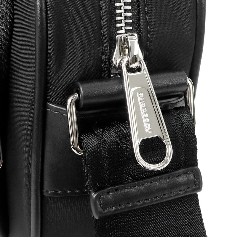 Brandol / BURBERRY バーバリー ショルダーバッグ ロゴ カメラバッグ