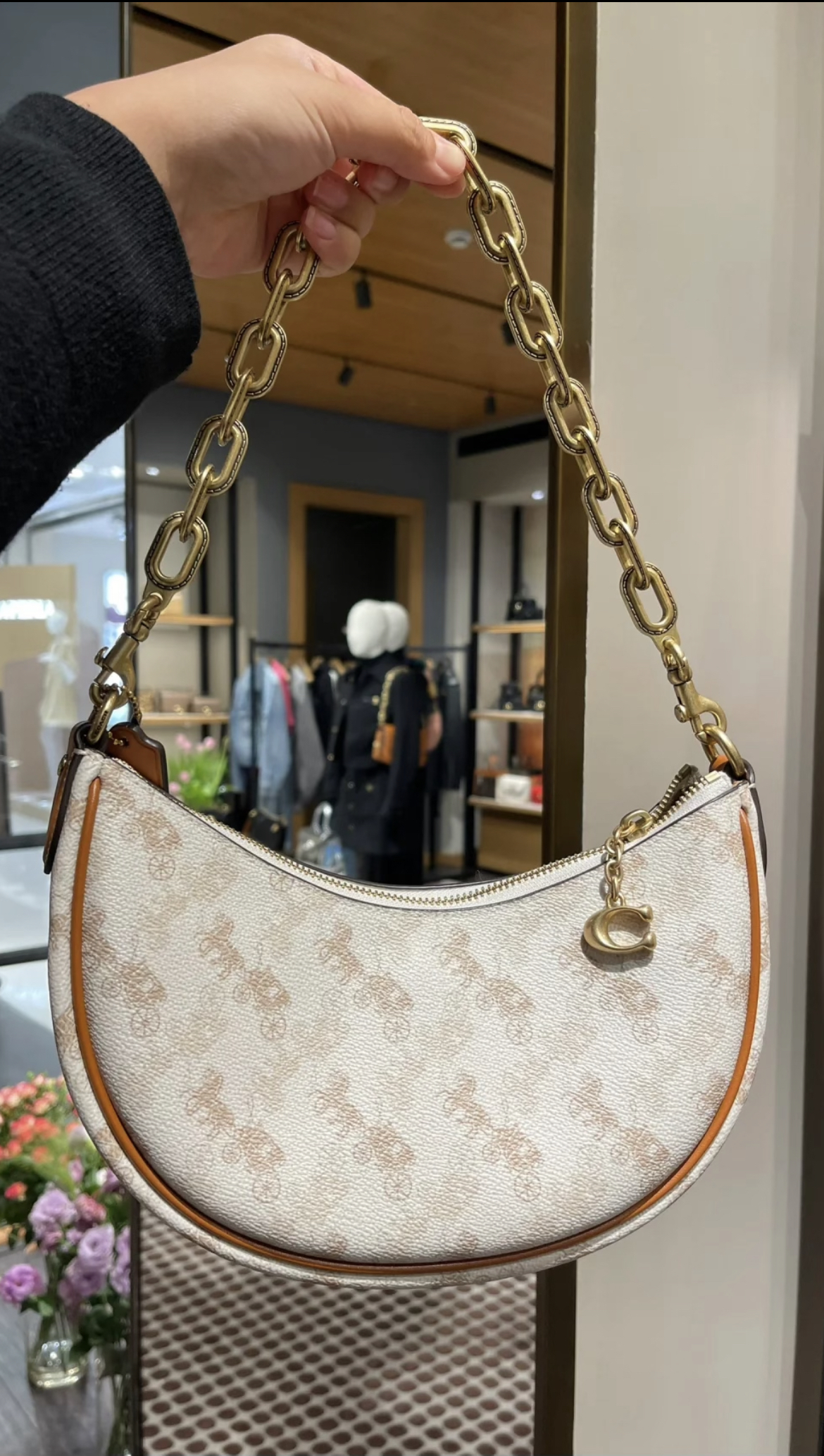 COACH Mira Shoulder Half Moon Bag – Vinee Bag