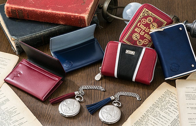 鋼の錬金術師』コラボのバッグ、バッグチャーム、マルチカードケース