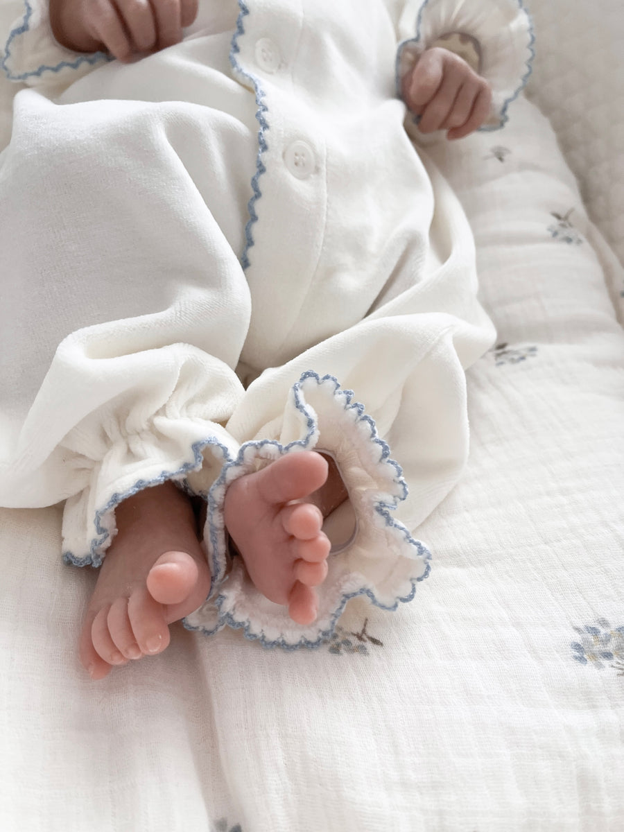 monbebe ブランド 人気 有名 ベロア モンベベ 新生児 男の子 女の子