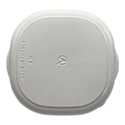 CHASSEUR (シャスール) 両手鍋 ホワイト 24cm 5.5L カロンド